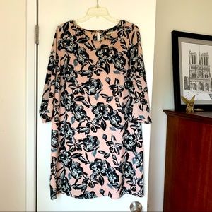 Lined c&e dress in L (worn once)